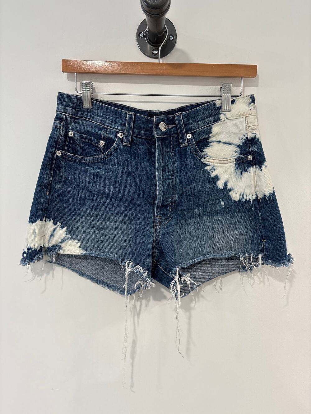 Edwin Cai Bleach Cut Off Denim Jean Shorts Mirage Wash Size 27
